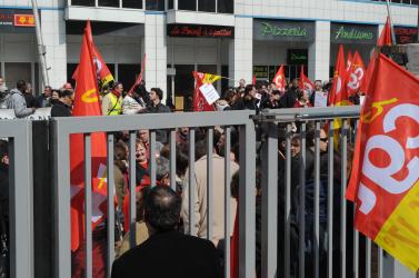 Fabien Engelmann, délégué CGT et membre du FN convoqué au siège de la Confédération générale des travailleurs