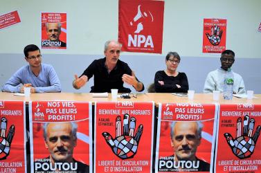 Intervention de P POUTOU Candidat anticapitaliste ouvrier Syndicaliste Cgt Ford. Photo et article l'Anticapitaliste N°367 page5