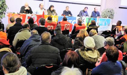 Conférence de Presse le président du conseil départemental à annoncé sa décision dexpulser linterSyndicale de la bourse du travail dEvry la Bourse est le bien commun de tous les salariés
