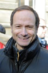 Frédéric Lordon économiste né le 15 janvier 1962. Il est directeur de recherche au CNRS et chercheur au Centre de sociologie européenne.