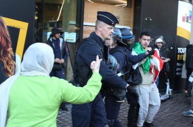 Rassemblement pour la Palestine malgré l'interdiction préfectorale et répression 