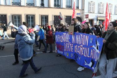 Manifestation contre la loi Darmanin à l'appel des syndicats et des partis du 21 janvier