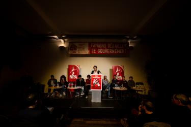 Meeting du NPA RP Contre Macron et l’Europe forteresse