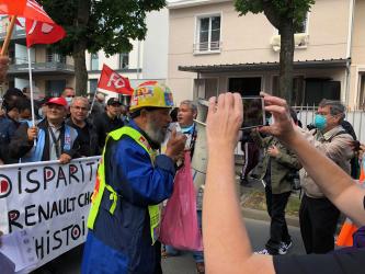 Manifestation des salariéEs de Renault Choisy contre la fermeture de l’usine, le samedi 6 juin 2020