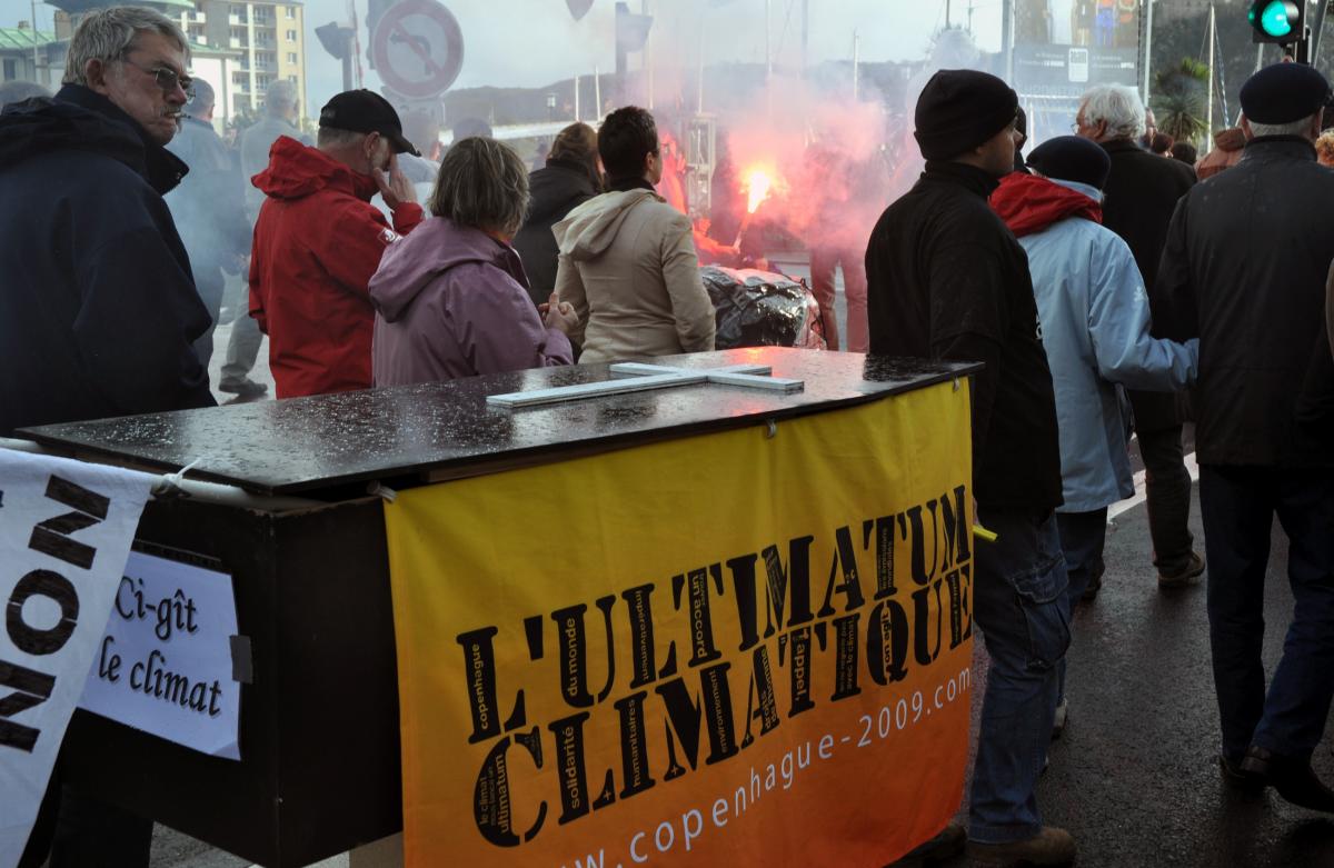 Manifestation contre l'implantation d'un terminal charbonnier