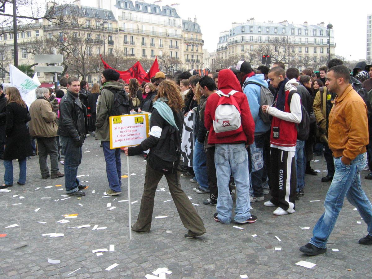 Mouvement contre le CPE. Manifestation parisienne du 16 mars.