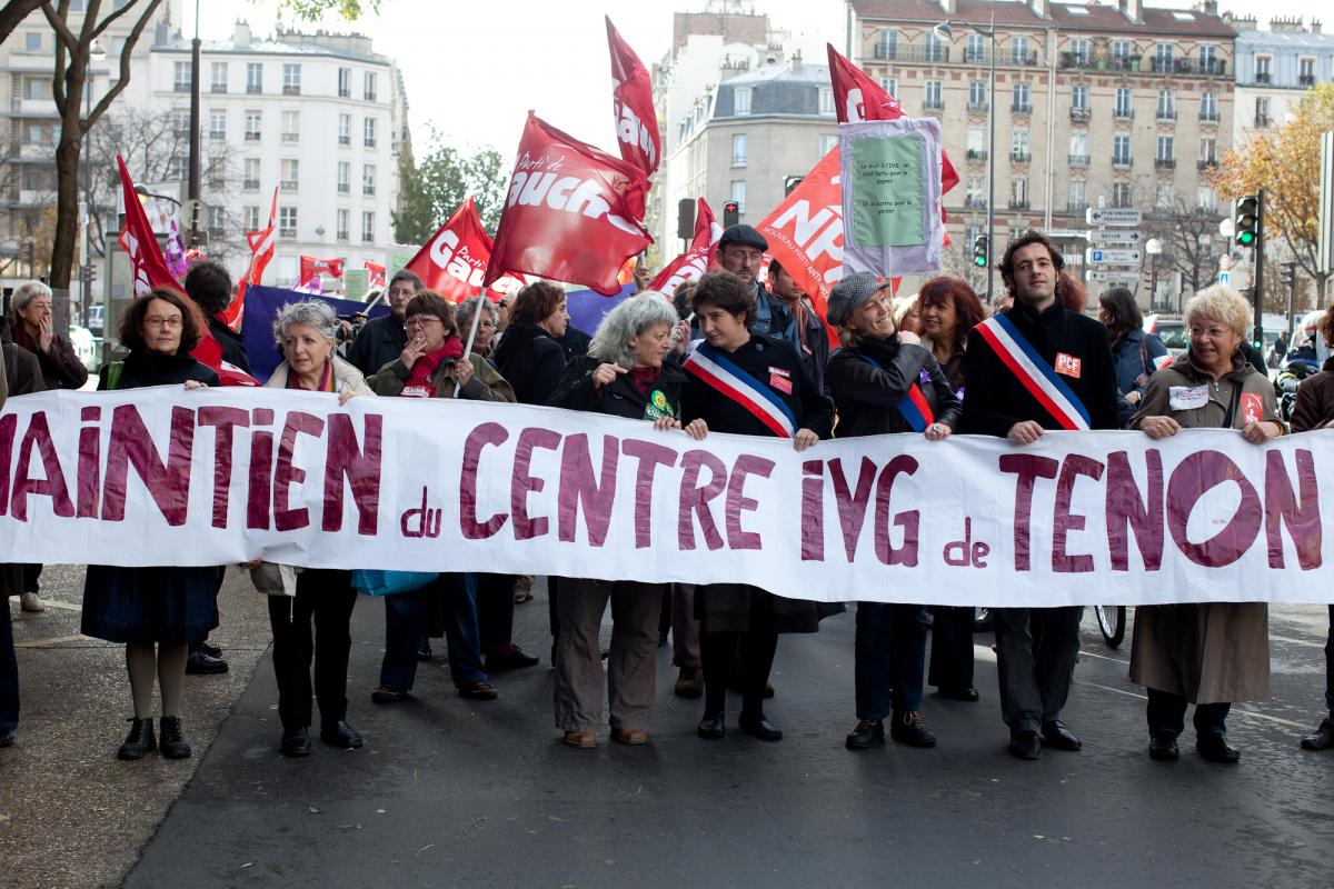 Manifestation pour le maintien du centre IVG de Tenon