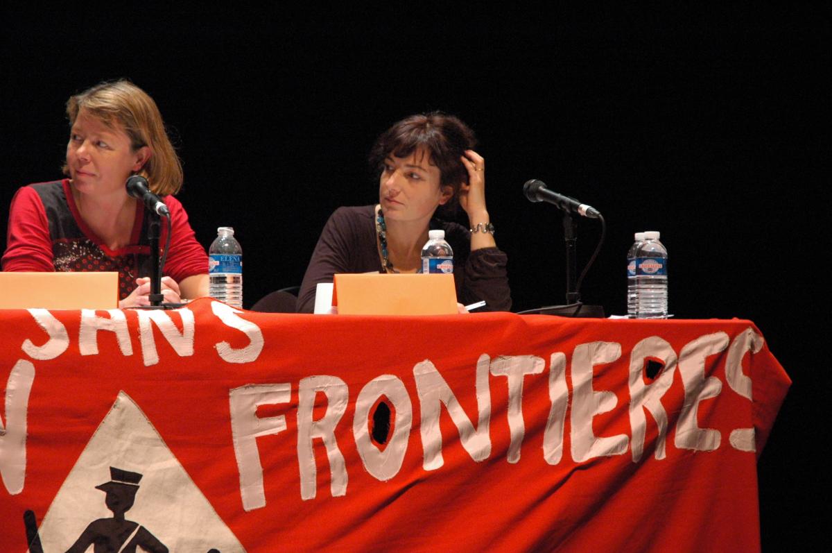 Tribune militante NPA aux six heures RESF