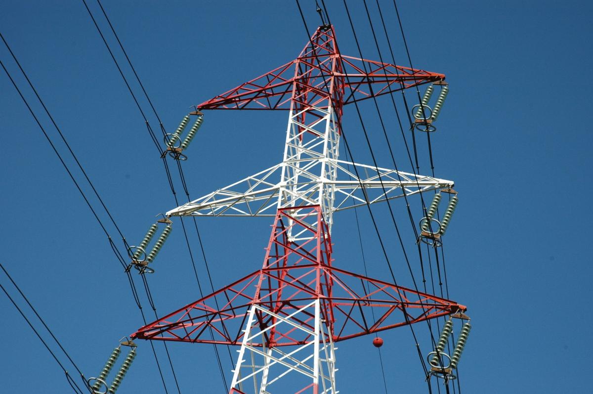 Poteau d'energie électrique ERDF ( Electricité réseau de distribution France).