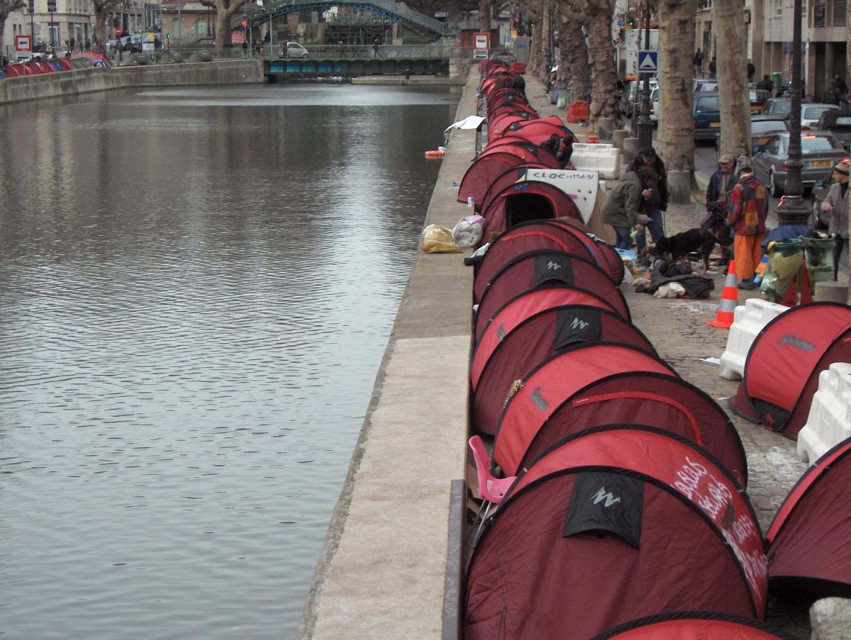 Les enfants de Don Quichotte, canal Saint-Martin