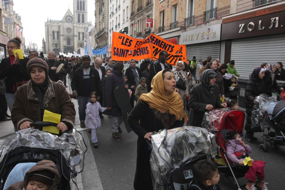 la manifestation Saint Denis en lutte