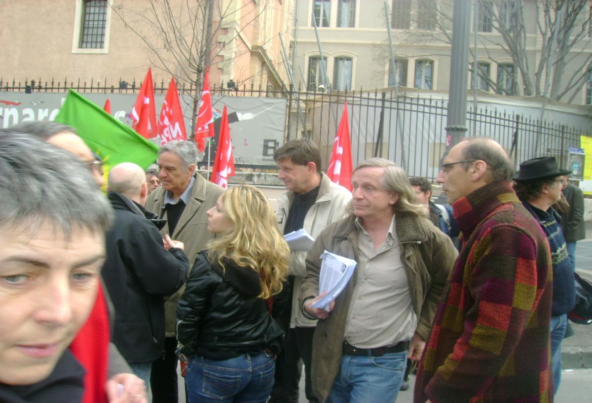 SAMI et PIERRE GODARD participe a la MANIF