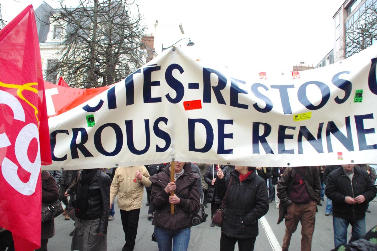 banderole de la CGT crous de rennes (cités u et resto U )