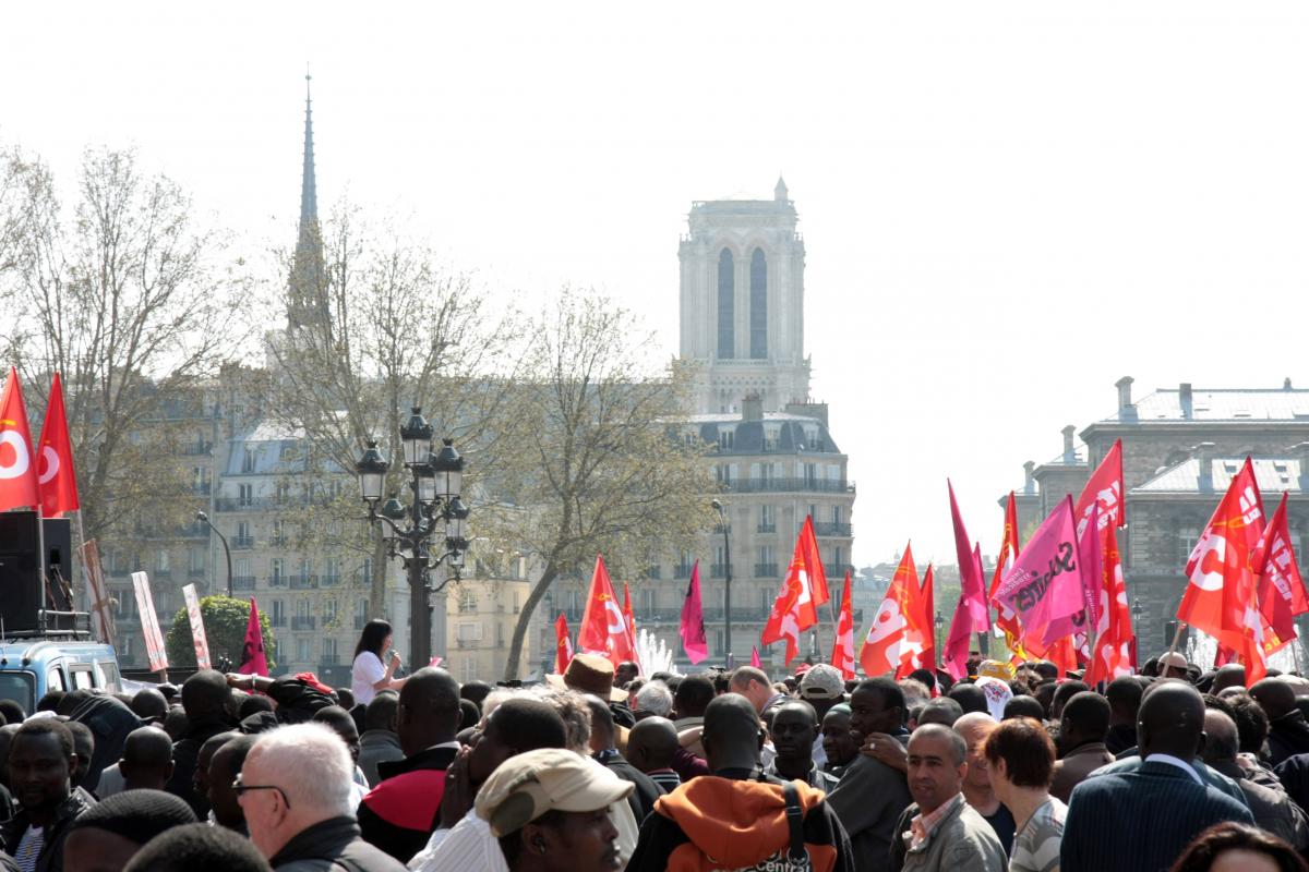 le rassemblement place de l'Hôtel de Ville de Paris