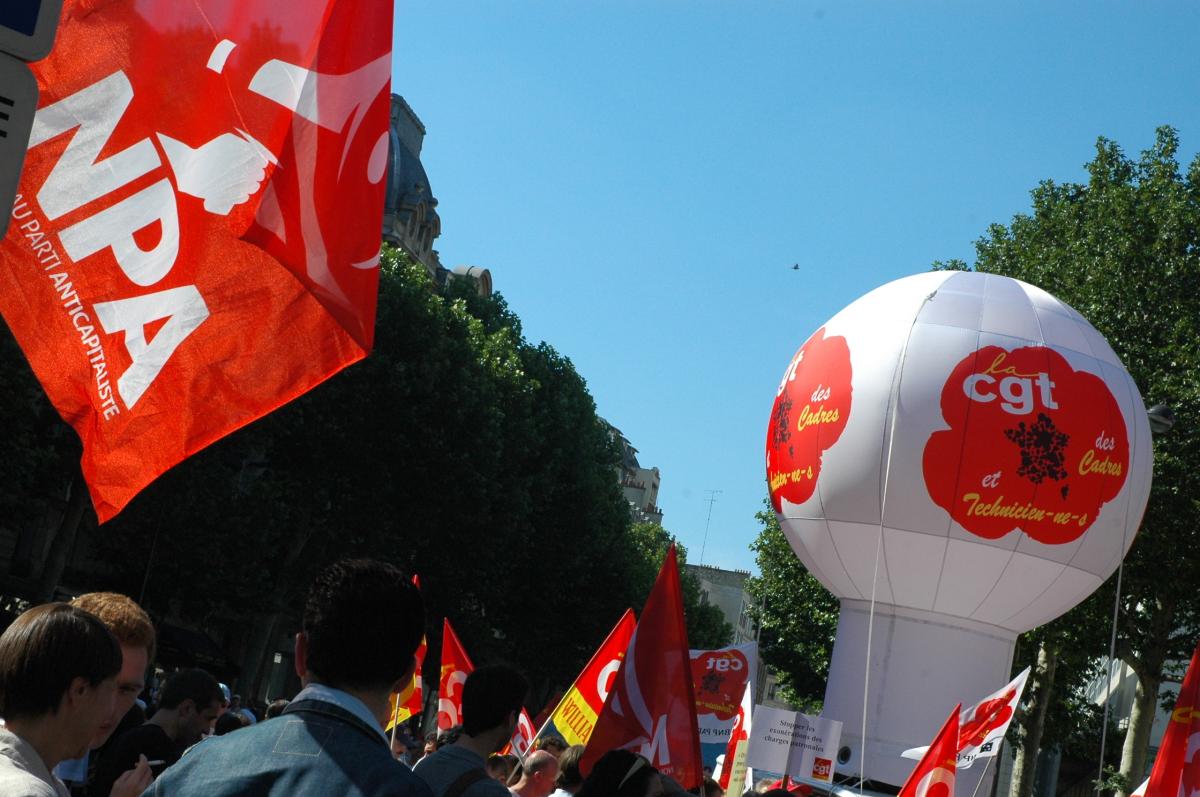 ballon blanc de la Fédération des Cadres et thecniciens Cgt Ugict.