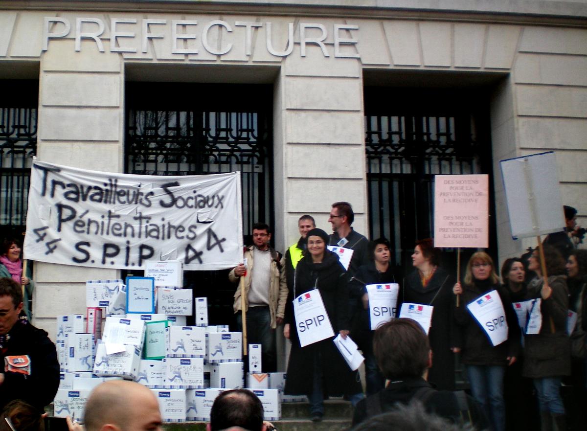 A côté du tas des dossiers de condamnés non suivis, les SPIP