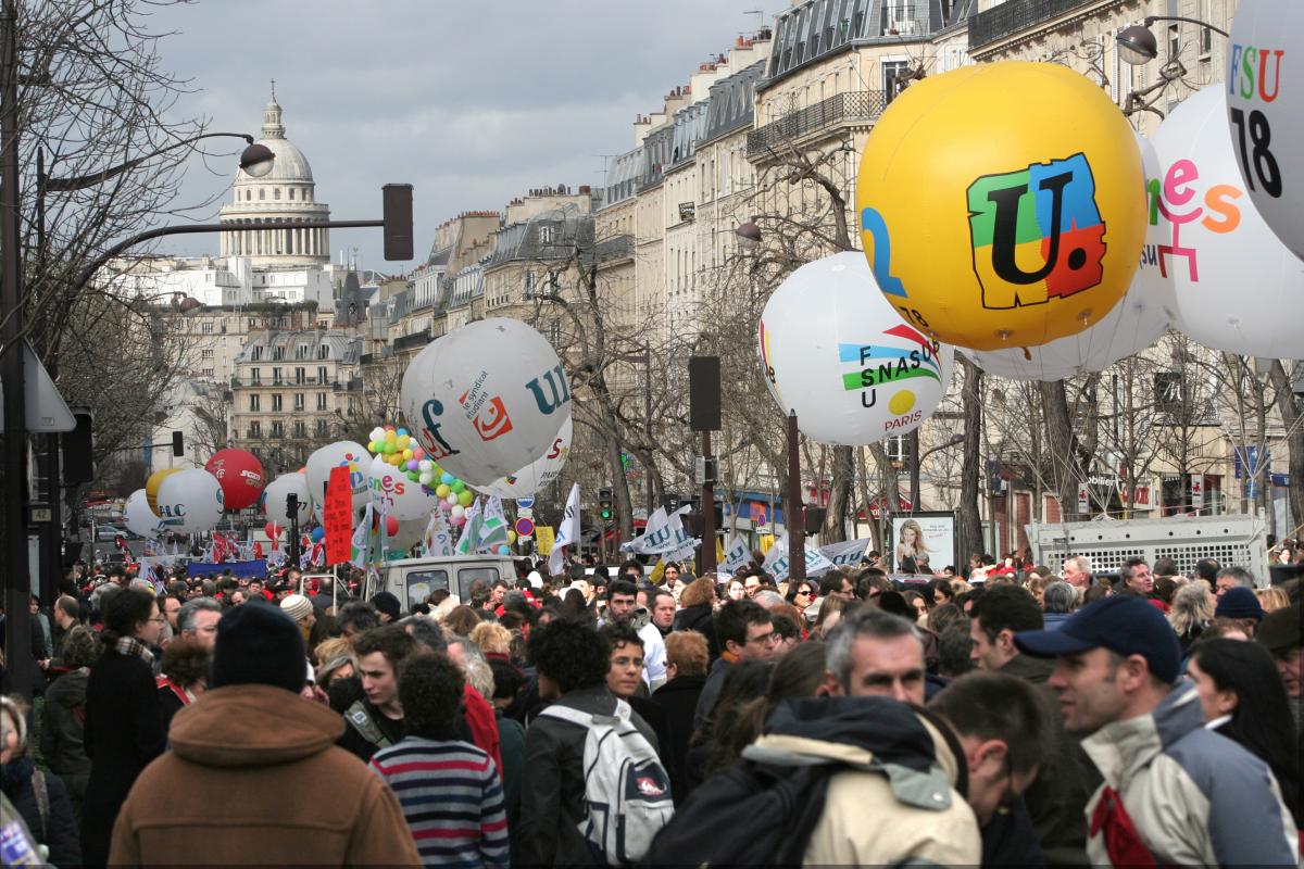 cortège des enseignants à la manifestation du 8 fev 2007 à Paris