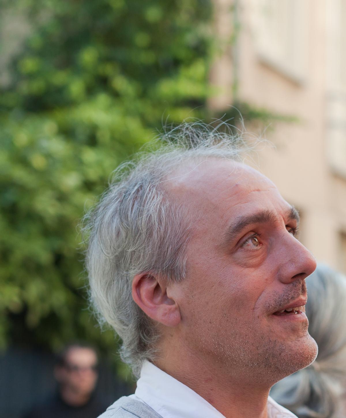 Philippe Poutou à la manifestation pour la maternité des Lilas