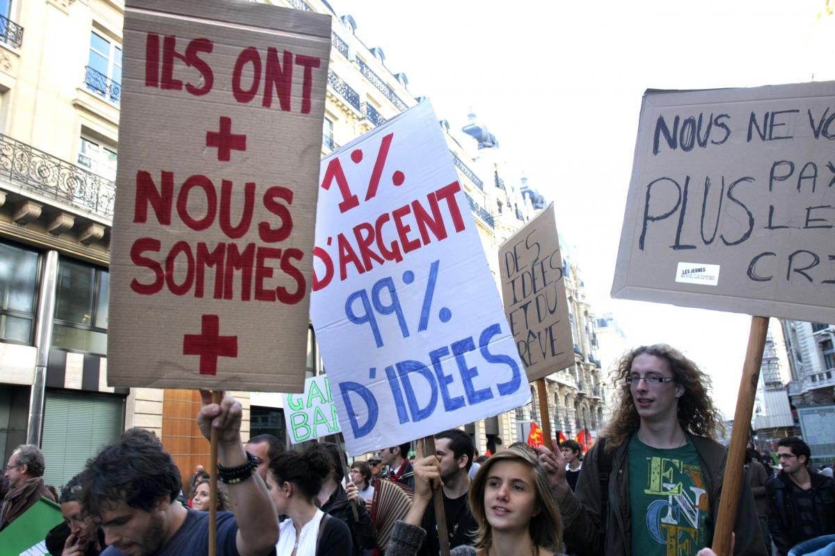 Pancartes ils sont + nous sommes +