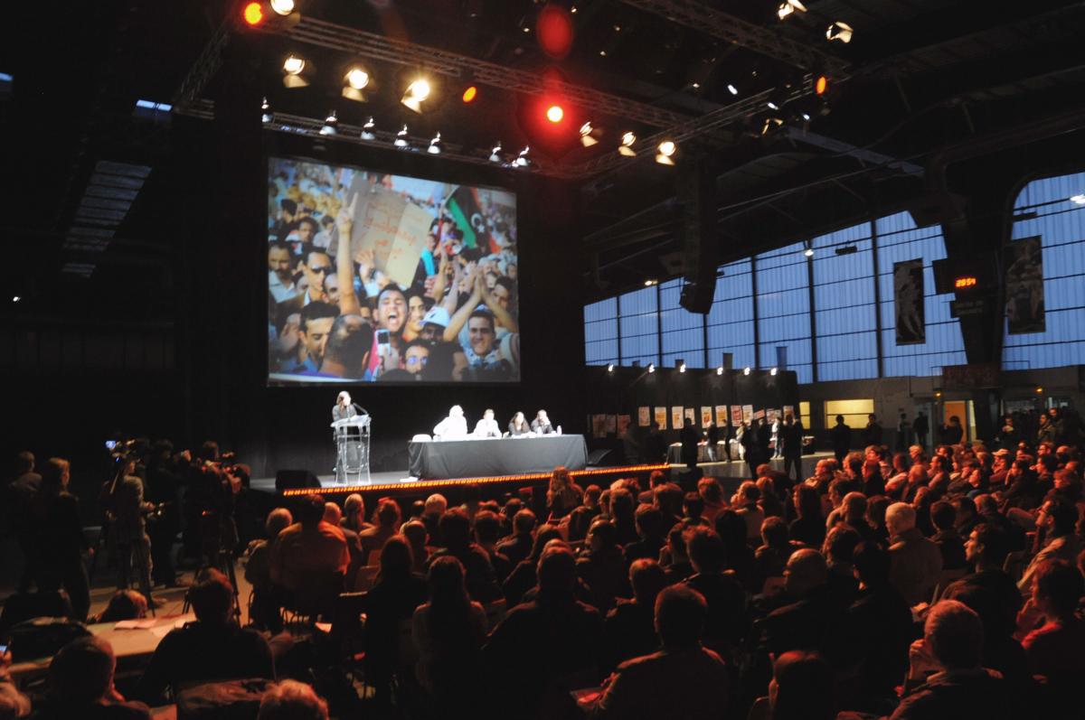 Meeting présidentielle du Npa Plus de 1000 personnes présentes