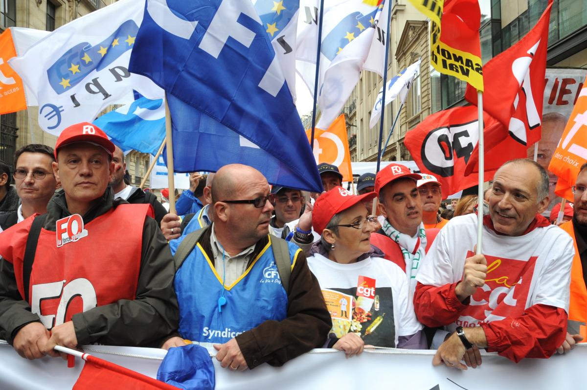 Tête de manifestation intersyndicale du groupe Sanofi de l'industrie pharmaceutique