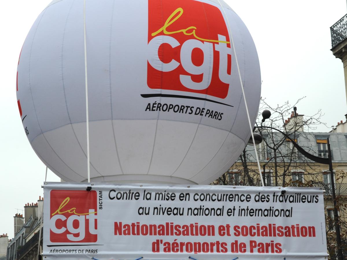 Nationalisation et socialisation d'Aéroports de Paris