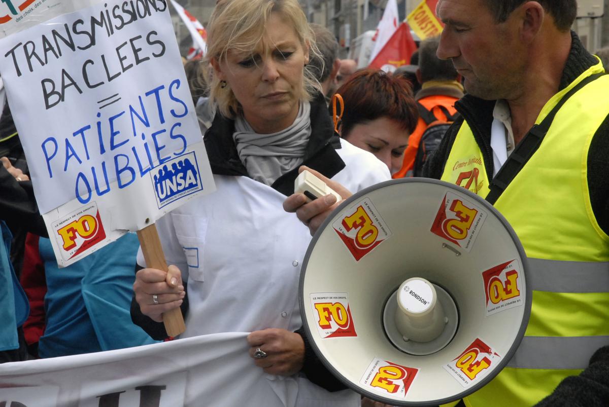 Transmissions baclées, patients oubliés