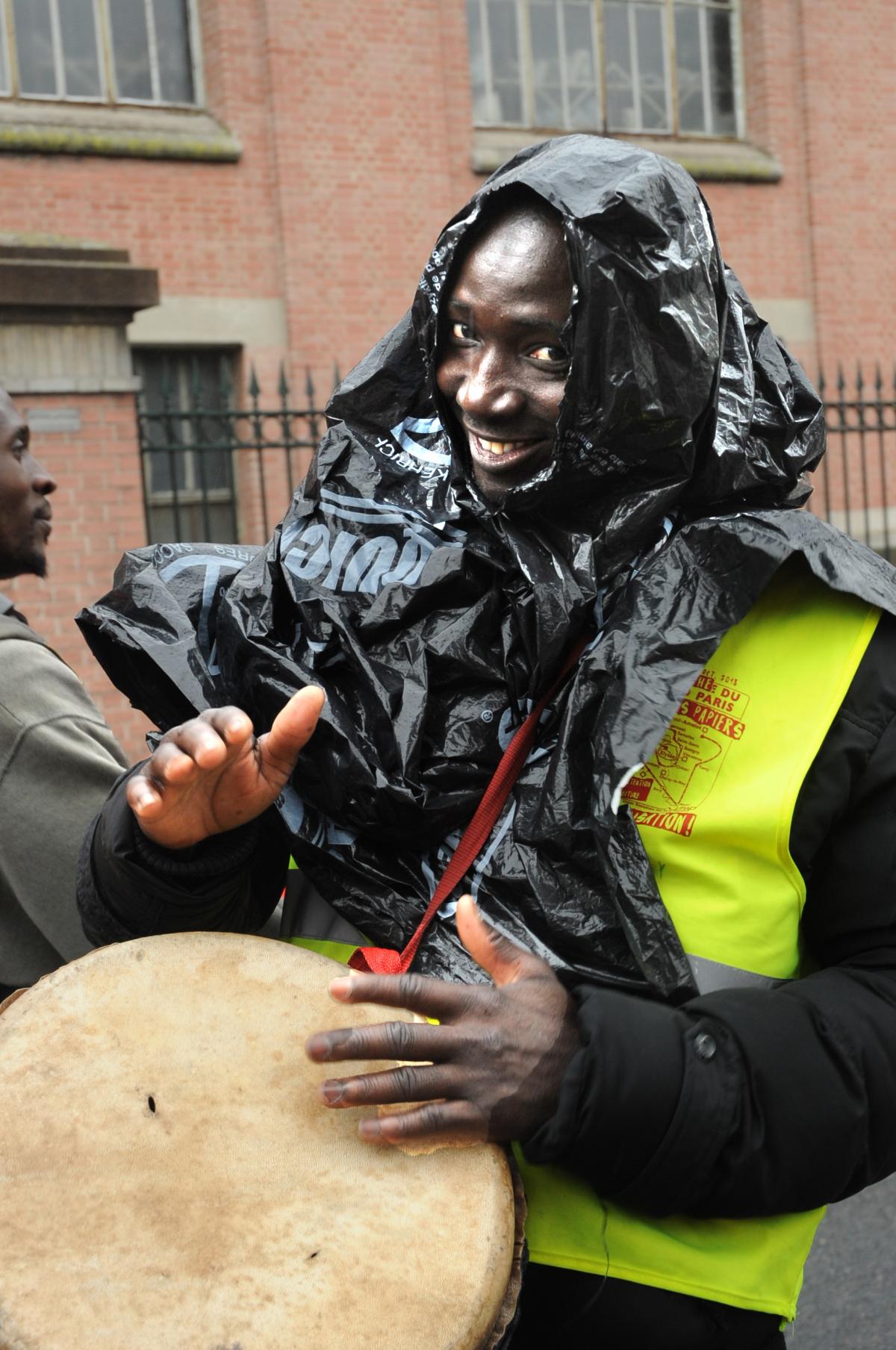 Musique marche des sans-papiers Corbeil