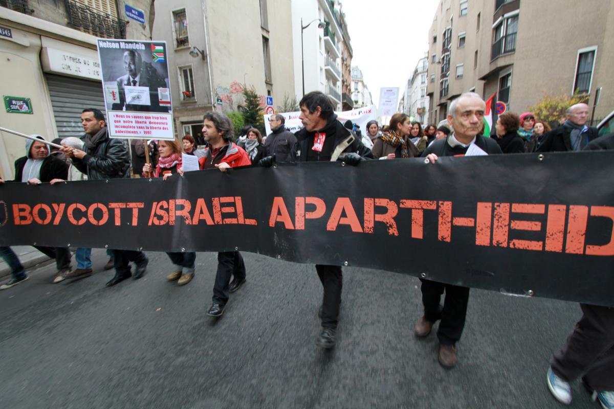 Banderole Boycott Israël Apartheid