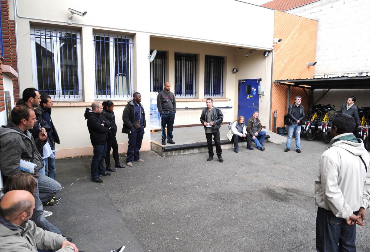 10em jour de grêve à 100% AG Postiers Epinay sur Orge 91 Essonne
