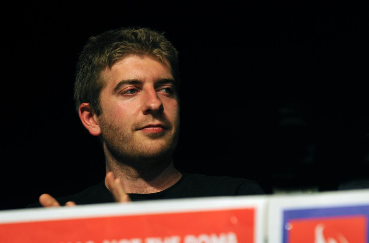 Gaëtan militant à Solidaires étudiants et Npa pas de prison pour Gaëtan et les autres condamnés pour avoir manifesté