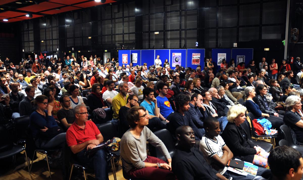 Salle 4em Fête Anticapitaliste du Npa Paris