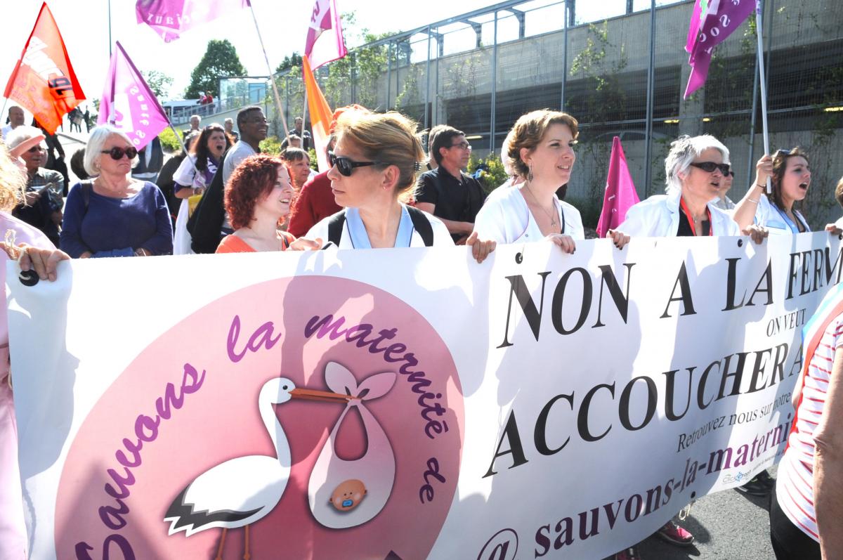 Rassemblement Syndical l'ors de l'inauguration du CHSF Centre Hospitalier Sud Francilien de Corbeil par Marisol TOURAINE Ministre des Affaires sociales