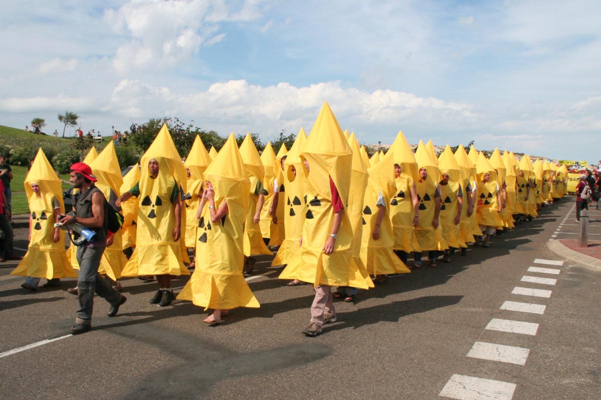 manifestation Biscarosse contre M-51