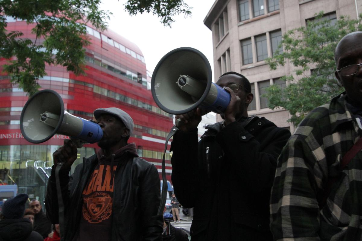 Prise de parole des représentants de la Coordination 75 des sans-papiers