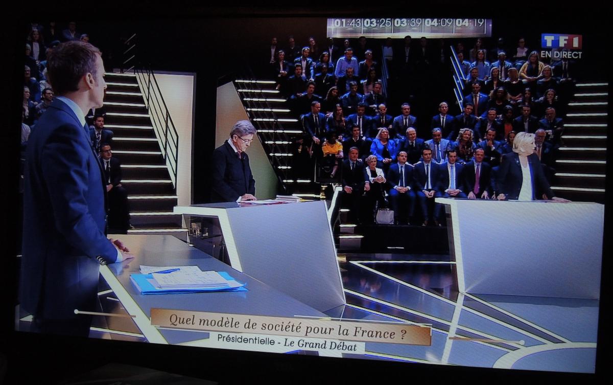Salle sur TF1 débat de trois heures