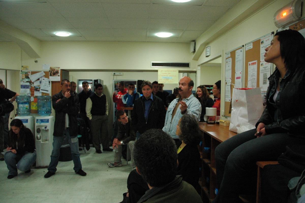 AG grèvistes Cheminots Austerlitz Matin 18Oct07