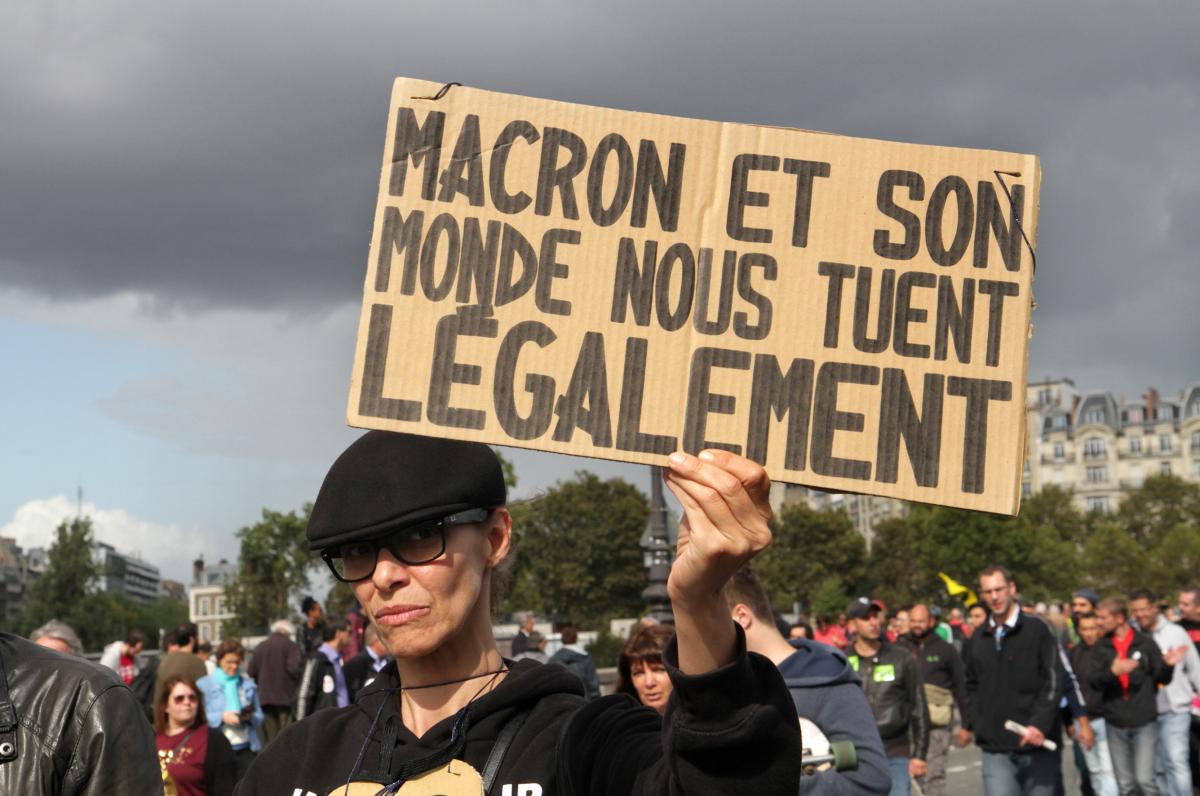 Macron et son monde nous tuent légalement