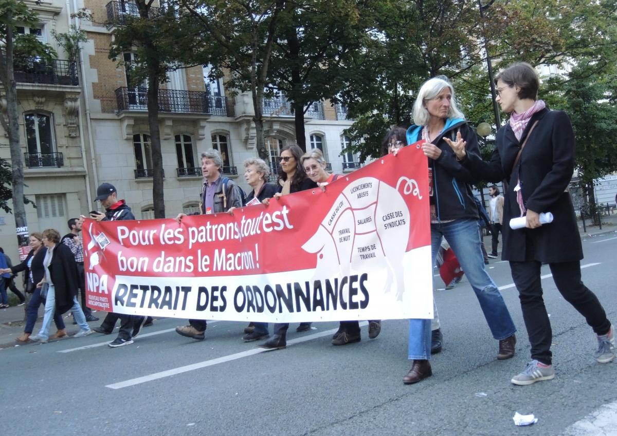 Npa banderole Retrait des Ordonnances