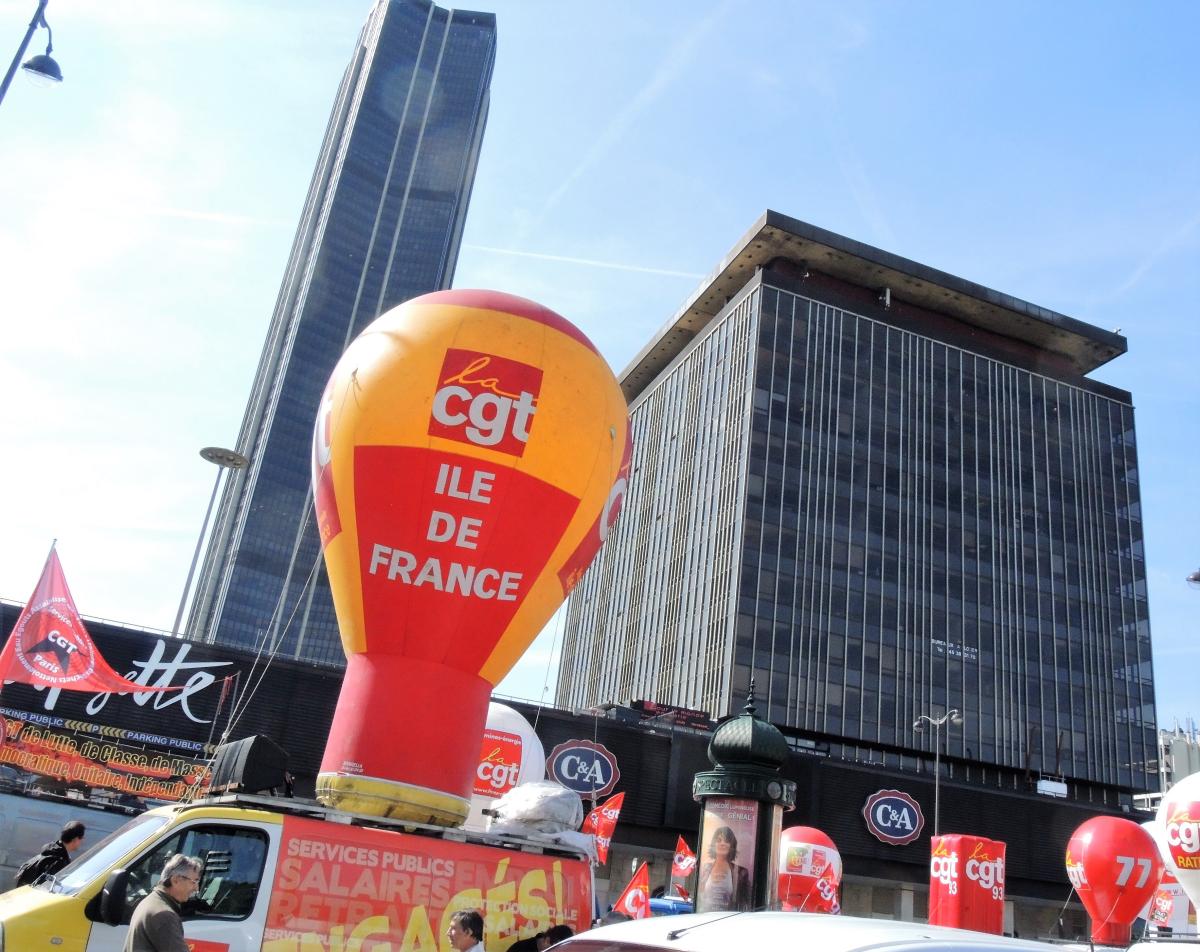 Ballon Cgt ile de France à Montparnasse