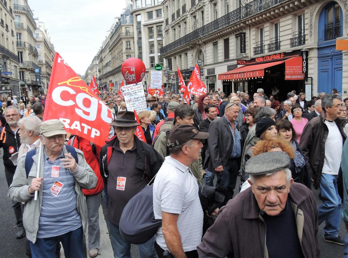 Manifestation à Paris des retraités et retraitées