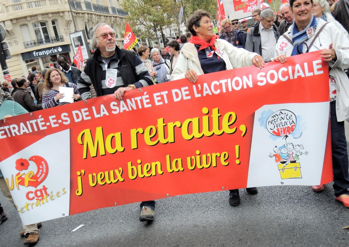 Banderole Cgt Santé action sociale Ma retraite je veux bien la vivre