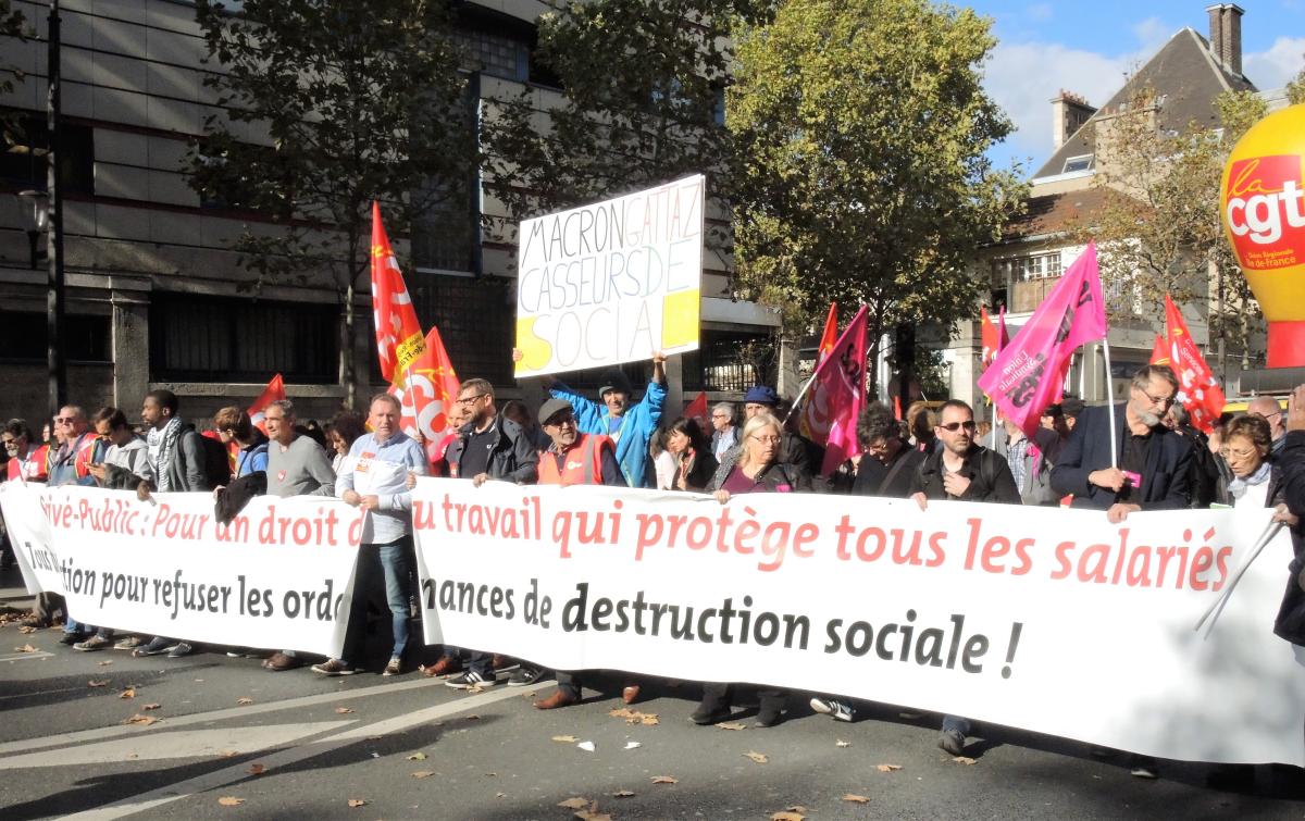Manifestation contre la loi Travail XXL 19 Octobre Paris tête de cortège et Philippe Martinez manifeste à Marseille