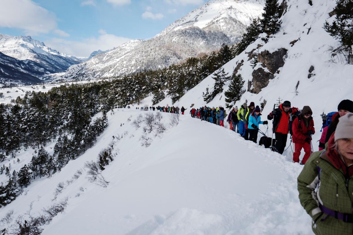Cordée solidaire au col de l'Echelle, déc 2017