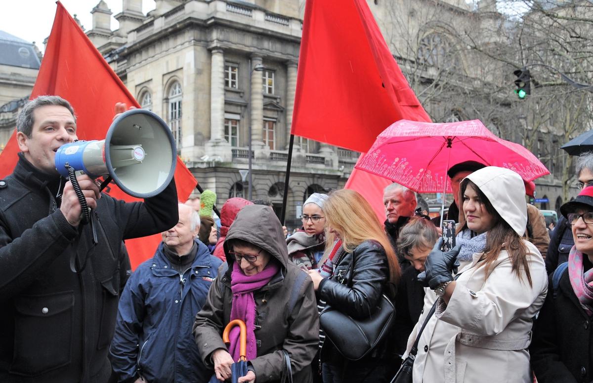Loïc Canitrot, militant de la Coordination des Intermittents et Précaires dIle de France et de la CGT annonce sa relaxe