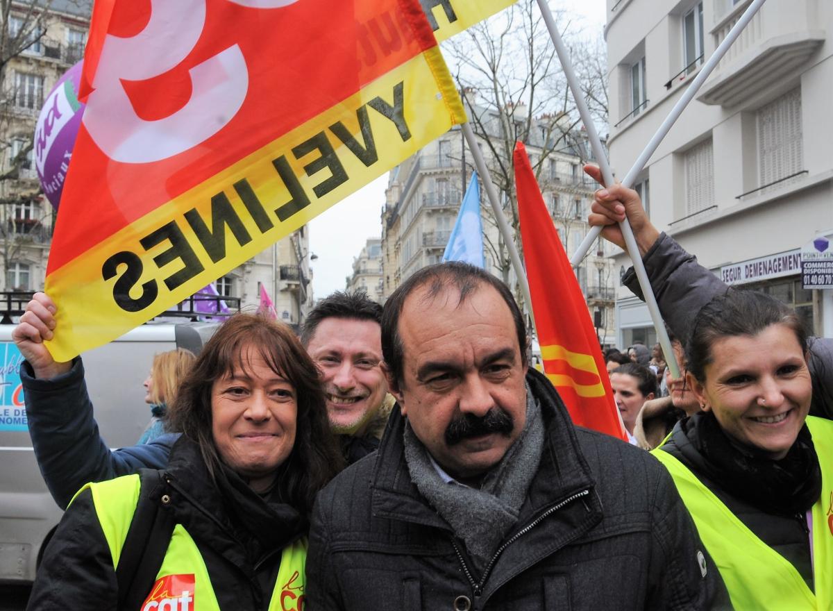 Philippe Martinez devant le ministère de la Santé