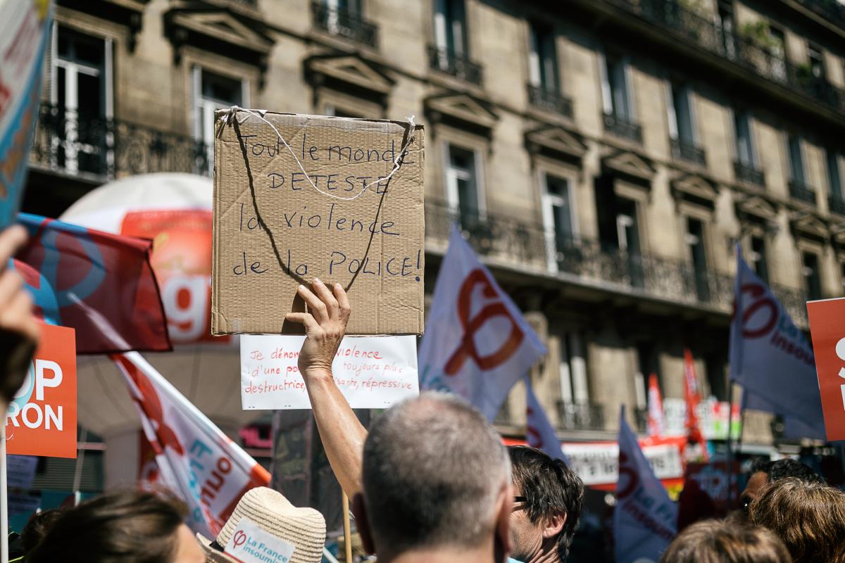 Tout le monde déteste la police des policiers