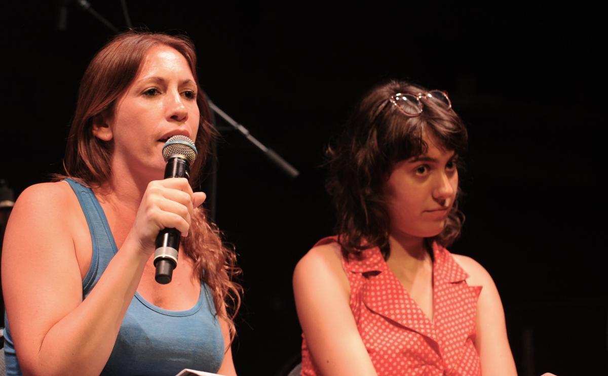 Laura Syndicaliste Cheminote Sud Rail de gare du nord en grève au meeting Mai 1968-2018