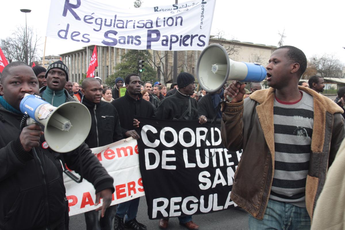 cortège des sans-papiers de Saint Denis