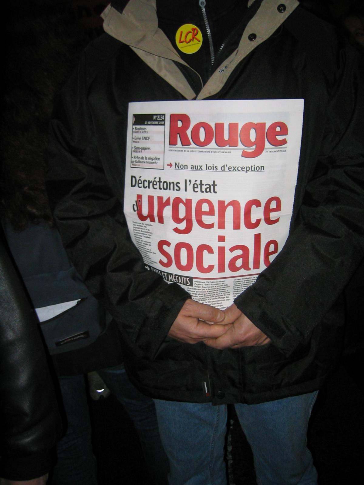 Une de Rouge contre l'état d'urgence